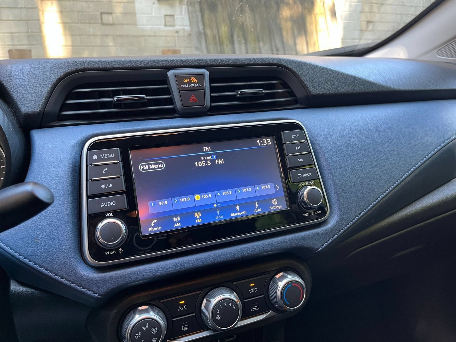 Used 2025 Nissan Versa SV FWD image 22