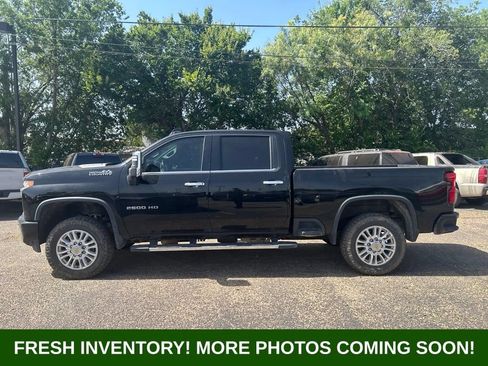 Used 2021 Chevrolet Silverado 2500 High Country w/ Technology Package AWD/4WD image 5