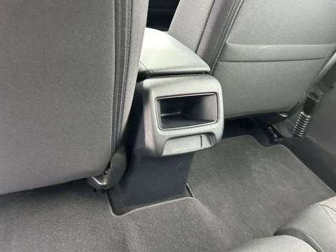 Used 2025 Honda HR-V LX image 15