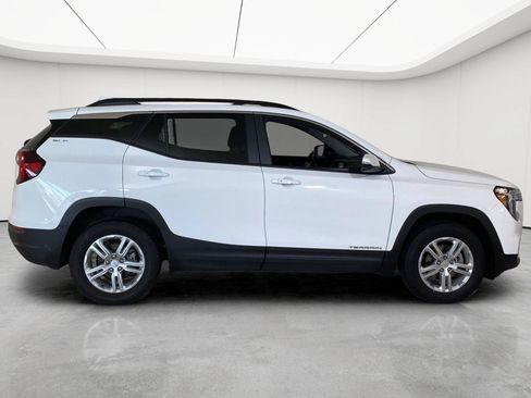 Used 2023 GMC Terrain SLE w/ Driver Convenience Package AWD/4WD image 18