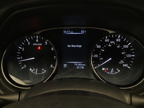 Used 2016 Nissan Rogue SV w/ SV Family Package image 23