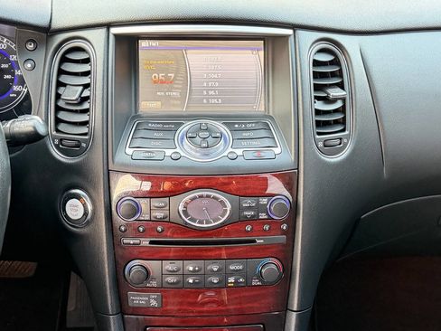 Used 2016 INFINITI QX50 Journey w/ Premium Package image 29