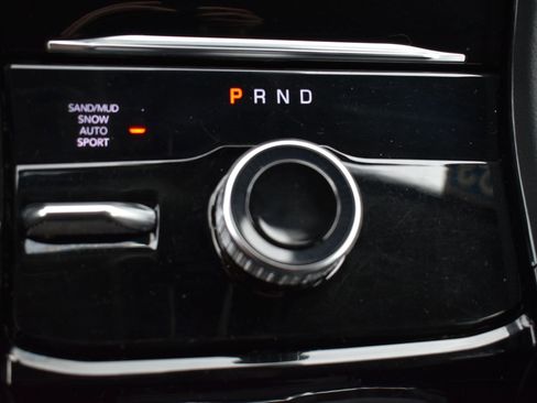 Used 2023 Jeep Grand Cherokee L Limited AWD/4WD image 33