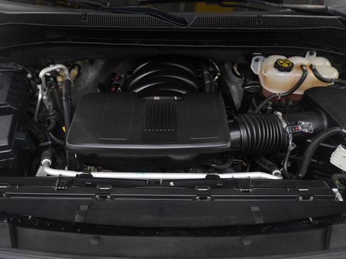 Used 2023 Chevrolet Tahoe LT image 33