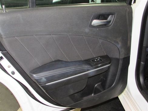 Used 2022 Dodge Charger GT image 40