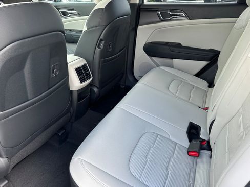 New 2026 Kia Sportage SX Prestige image 12