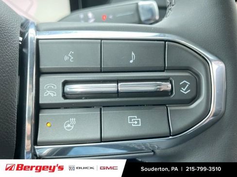 New 2026 GMC Acadia Elevation w/ Black Edition FWD image 39