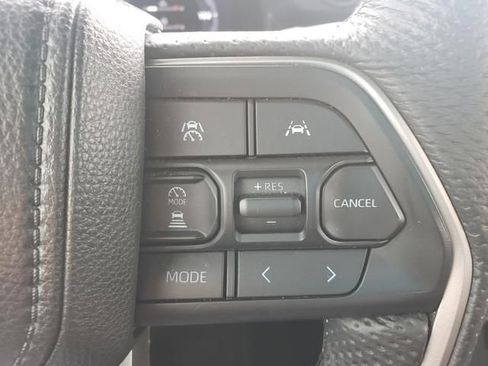 Used 2024 Toyota Tacoma TRD Off-Road AWD/4WD image 19