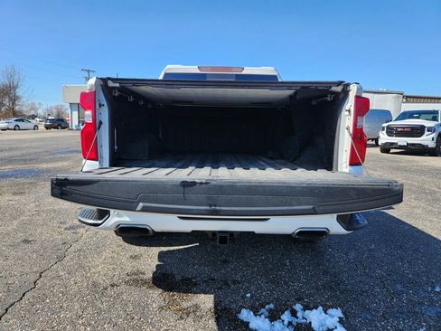 Used 2019 Chevrolet Silverado 1500 High Country AWD/4WD image 35