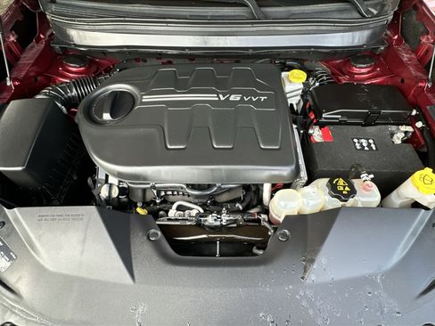 Used 2021 Jeep Cherokee Latitude Lux image 18