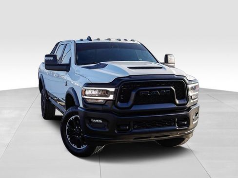 Used 2024 RAM 2500 Rebel AWD/4WD image 2