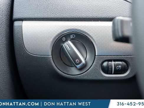 Used 2017 Volkswagen Jetta S image 14