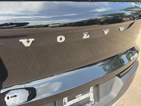 Used 2023 Volvo XC40 B5 Plus w/ Climate Package AWD/4WD image 11