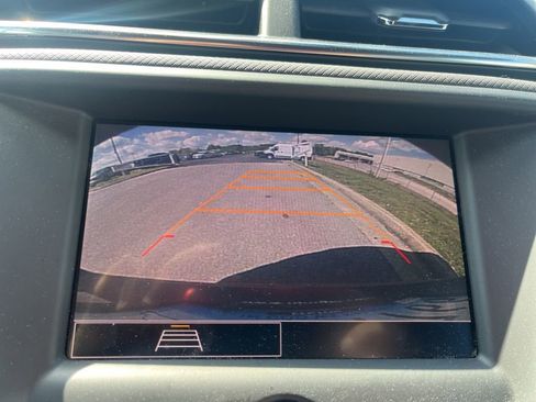Used 2022 Chevrolet TrailBlazer RS FWD image 9
