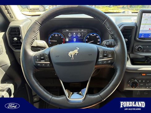 Used 2023 Ford Bronco Sport Heritage Limited AWD/4WD image 9