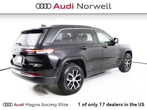 Used 2025 Jeep Grand Cherokee Limited AWD/4WD image 16