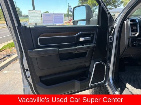 Used 2024 RAM 2500 Laramie AWD/4WD image 10