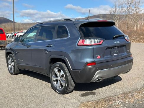 Used 2021 Jeep Cherokee Limited AWD/4WD image 32