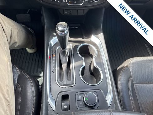 Used 2020 Chevrolet Traverse Premier image 26