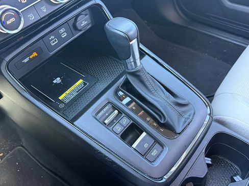 Used 2024 Honda CR-V EX-L image 17