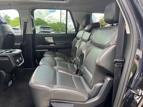 Certified 2025 Ford Expedition Max Active AWD/4WD image 7