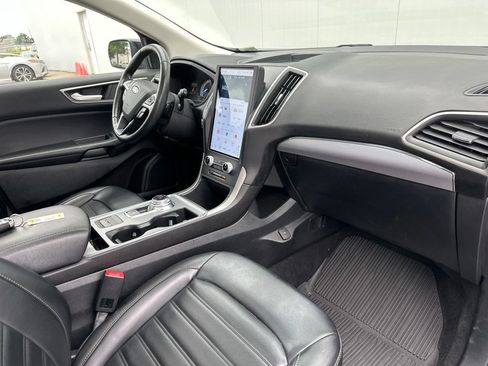 Certified 2022 Ford Edge SEL w/ Convenience Package AWD/4WD image 32