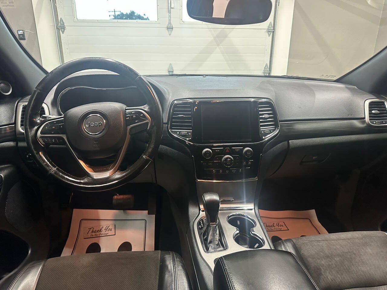 Used 2019 Jeep Grand Cherokee Altitude AWD/4WD image 23