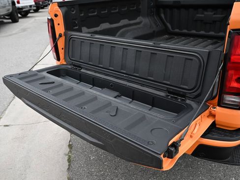 New 2026 Chevrolet Colorado LT w/ LT Convenience Package RWD image 13