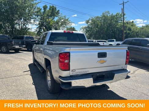 Used 2018 Chevrolet Silverado 1500 LT w/ LT Eassist Package RWD image 4