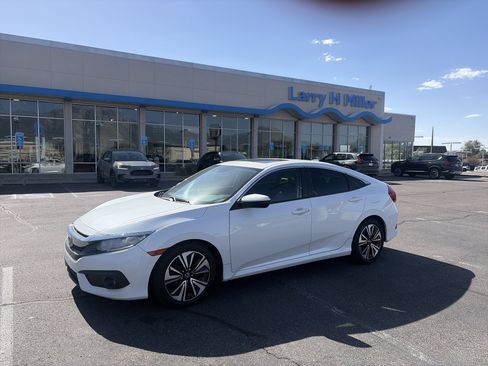 Used 2017 Honda Civic EX-L image 1