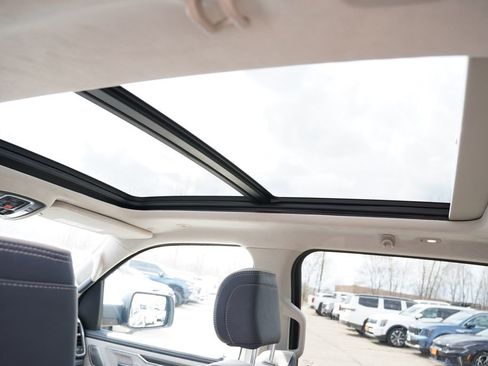 Used 2024 RAM 1500 Limited image 5