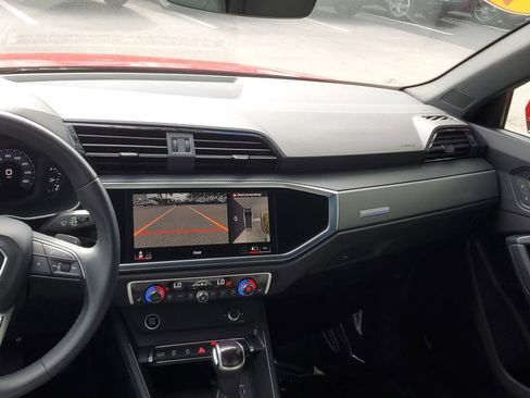 Used 2023 Audi Q3 2.0T Premium Plus image 19