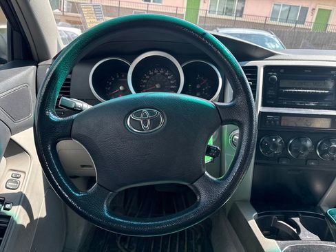 Used 2007 Toyota 4Runner SR5 image 23
