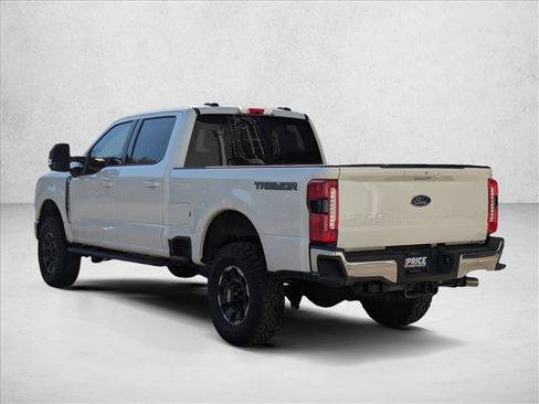 Used 2025 Ford F250 Lariat w/ Tremor Off-Road Package image 7