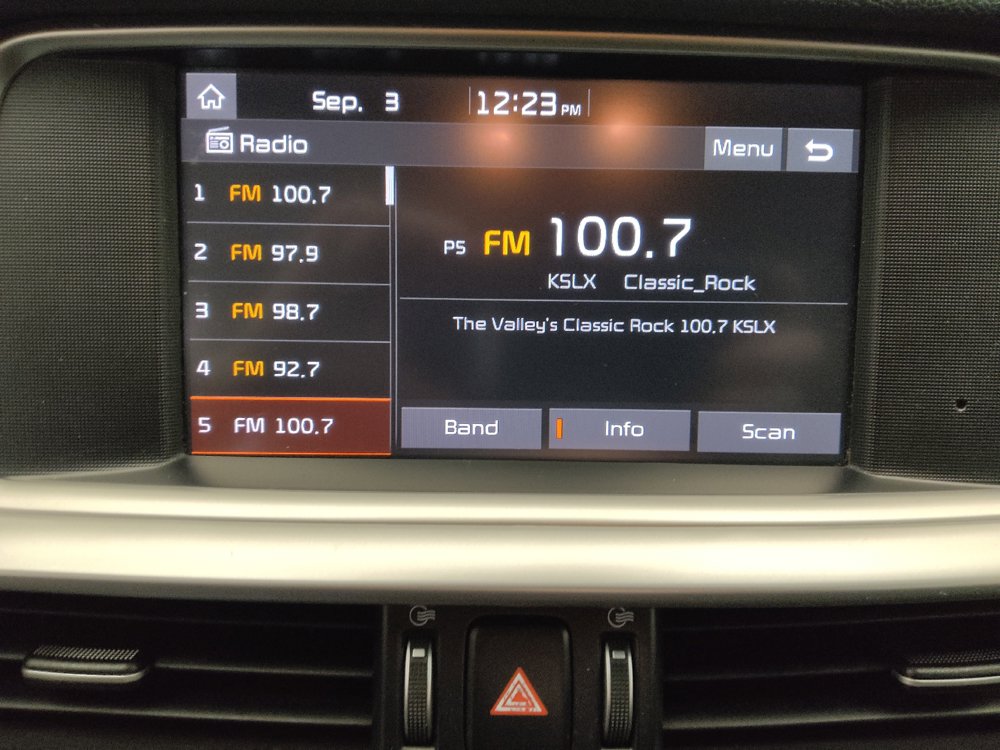 Used 2020 Kia Optima LX FWD image 25