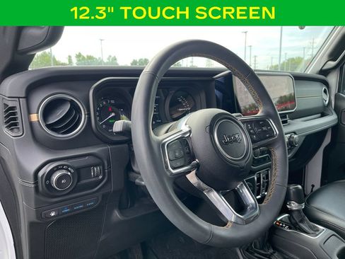 Used 2024 Jeep Wrangler Unlimited Sahara w/ Technology Group AWD/4WD image 14