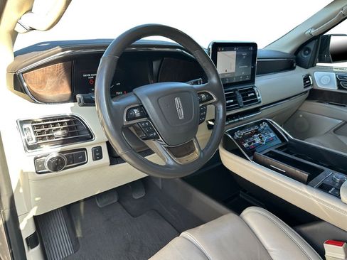 Used 2019 Lincoln Navigator L Reserve w/ Cargo Package image 14