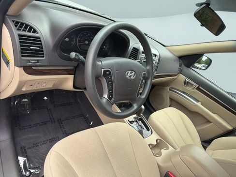 Used 2012 Hyundai Santa Fe GLS AWD/4WD image 4