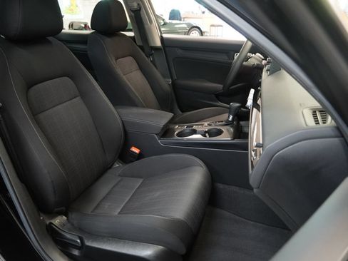 Used 2022 Honda Civic LX image 32