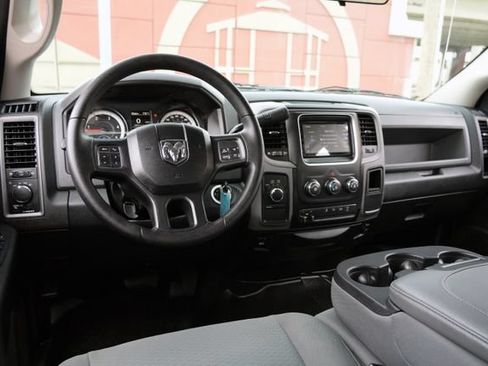 Used 2018 RAM 2500 Tradesman w/ Chrome Appearance Group AWD/4WD image 49