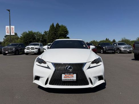 Used 2016 Lexus IS 200t w/ F Sport Package RWD image 3