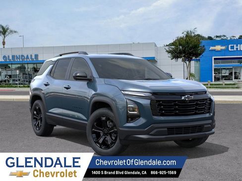 New 2026 Chevrolet Equinox LT w/ Midnight Edition FWD image 7