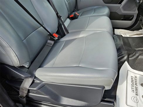 Used 2024 Ford F250 XL w/ Snow Plow Prep Package image 34