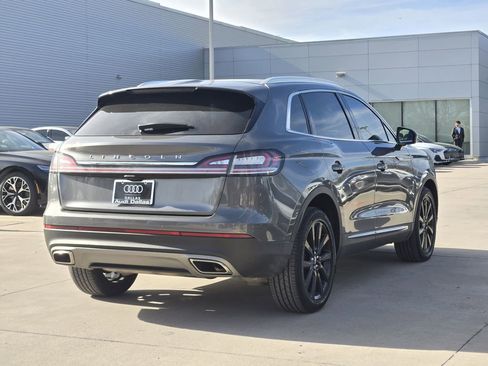 Used 2022 Lincoln Nautilus Reserve w/ Equipment Group 201A image 8