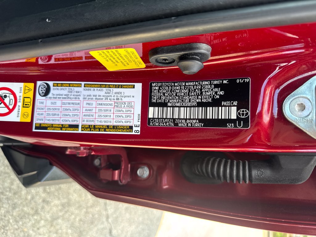 Certified 2019 Toyota C-HR XLE FWD image 35