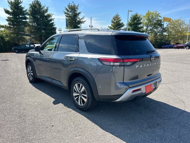 Certified 2025 Nissan Pathfinder SL FWD image 6