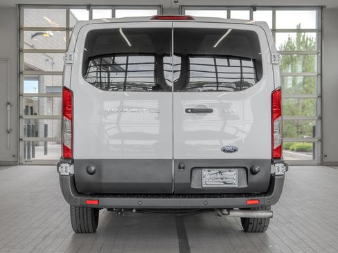 Used 2024 Ford Transit 350 XLT RWD image 14