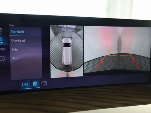 Used 2026 Cadillac Escalade ESV Platinum Luxury w/ LPO, Floor Liner Package image 37