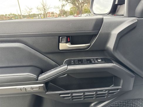 Used 2025 Toyota Tacoma SR5 image 13