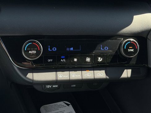 New 2026 Hyundai Elantra Sport image 12